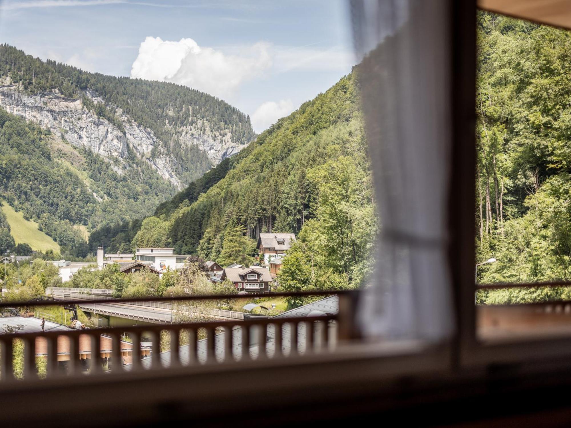 Hotel Engel Mellau Bagian luar foto
