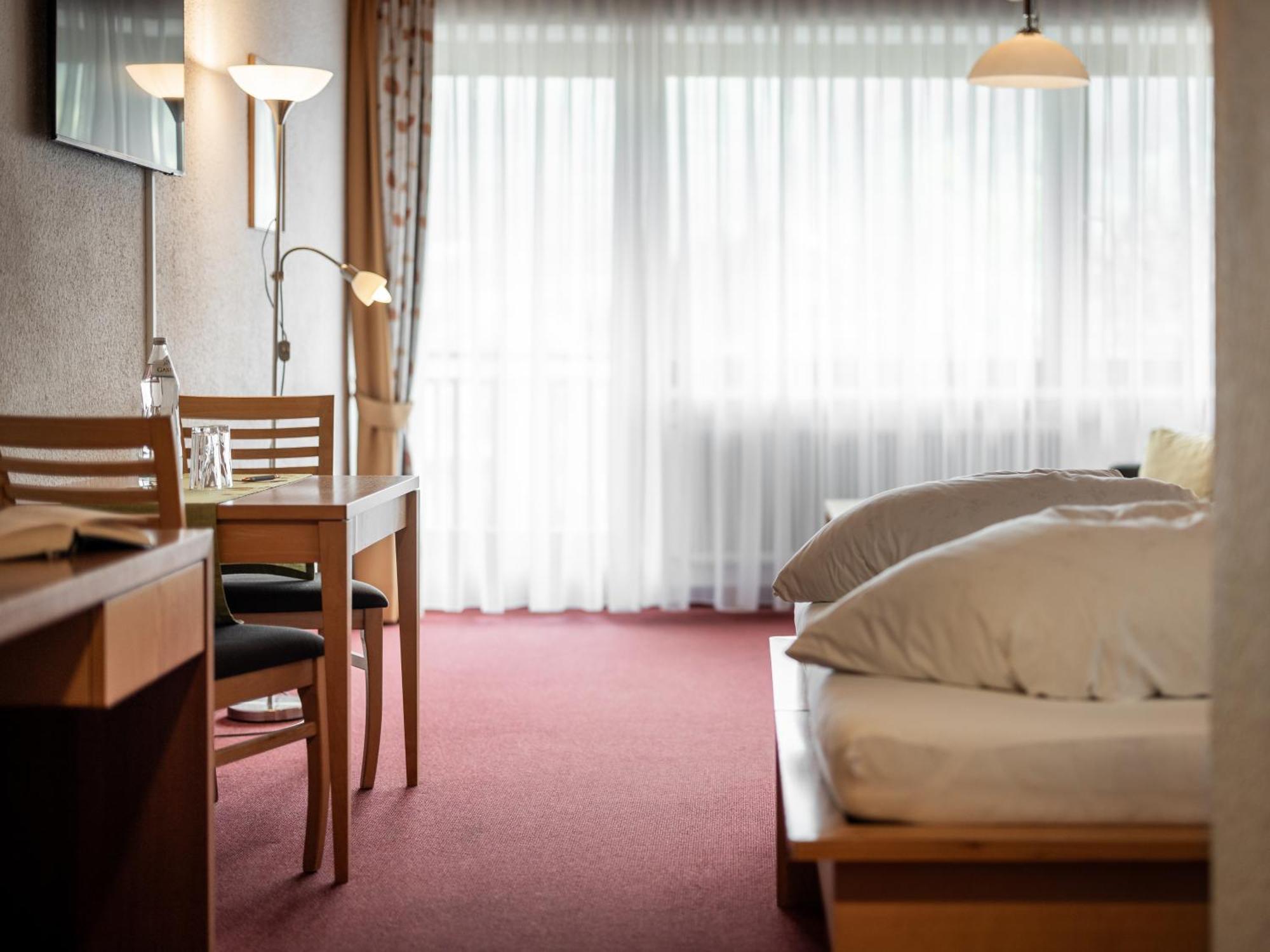 Hotel Engel Mellau Bagian luar foto