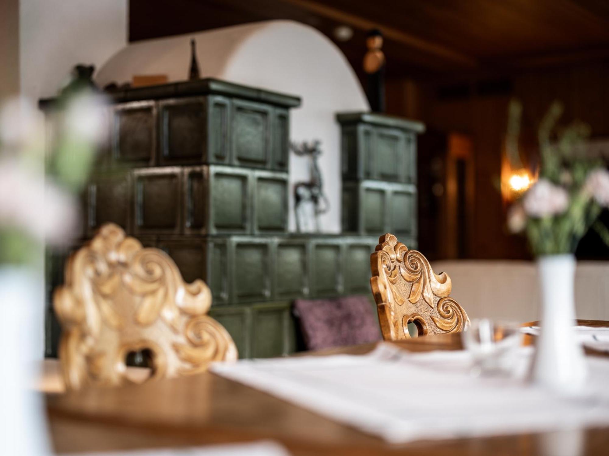 Hotel Engel Mellau Bagian luar foto